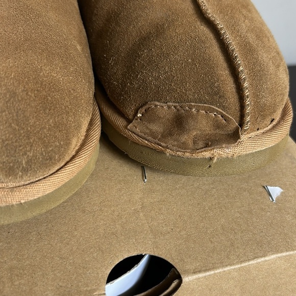 Ugg Tasman embroidered shearling slippers camel FLAW Sz 9 - Picture 3 of 12